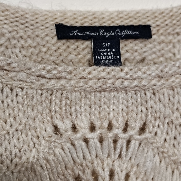 American Eagle Wool Blend Open Knit Sweater Size Small - Picture 4 of 7